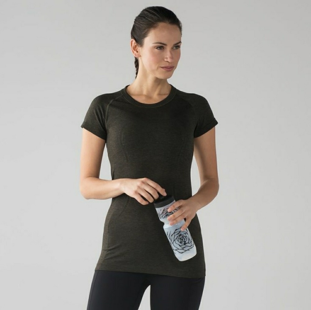 LULULEMON- Dark Olive/Black Swiftly Tech Tee
